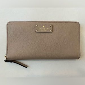 Kate Spade New York leather zip clutch - light pink